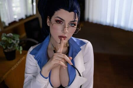 Liz Joestar Nude  Leaks 16 Photos