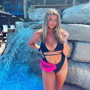 Liz Kilbane Nude  Leaks 22 Photos