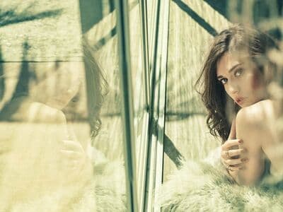 Lizzy Caplan Nude  Leaks 36 Photos