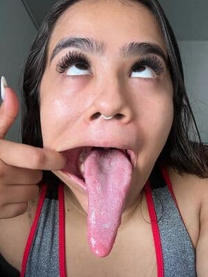 Long Tongue Fetish Nude  Leaks 12 Photos