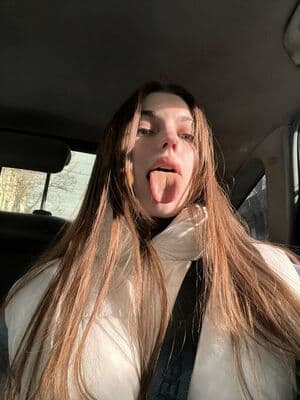 Long Tongue Fetish Nude  Leaks 18 Photos