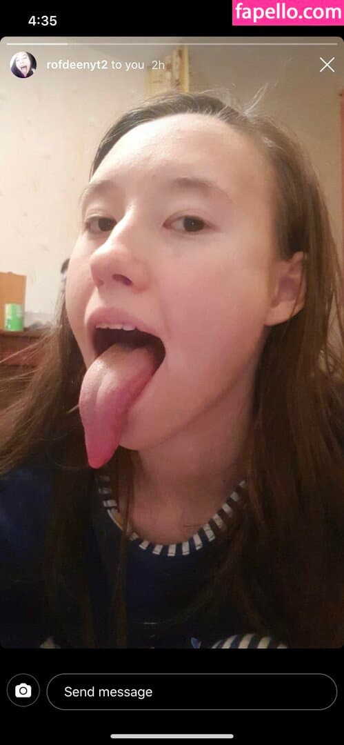 Long Tongue Fetish Nude  Leaks 11 Photos