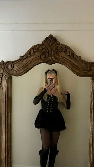 Loren Gray Nude OnlyFans Leaks 6 Photos