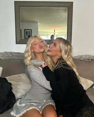 Loren Gray Nude OnlyFans Leaks 7 Photos