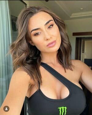 Louise Mckie Nude  Leaks 35 Photos