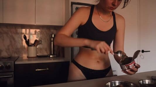 Lucy Moon Nude  Leaks 2 Photos