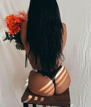 Madi Pearl Nude  Leaks 5 Photos