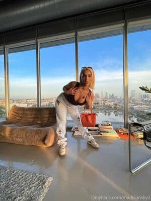 Madisun Sky Nude OnlyFans Leaks 3 Photos