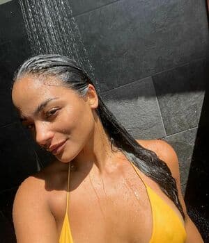 Click to view full size Mahina Florence Nude Leaks 4 Photos