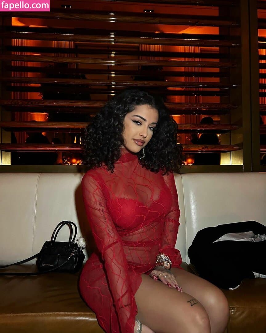 Malu Trevejo Nude OnlyFans Leaks 2 Video and 8 Photos