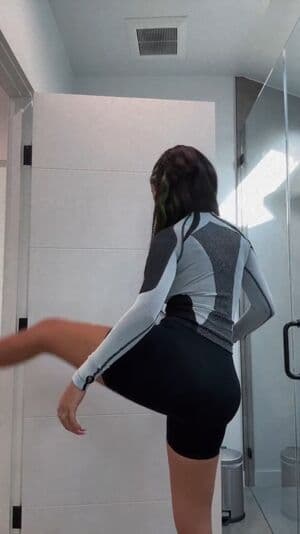 Malu Trevejo Nude OnlyFans Leaks 14 Photos