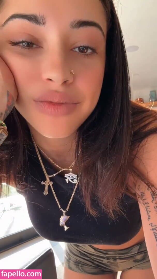 Malu Trevejo Nude OnlyFans Leaks 12 Photos