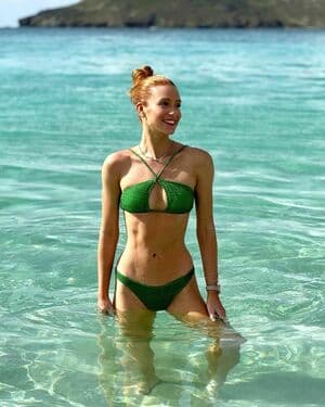 Marina Ruy Barbosa Nude  Leaks 16 Photos