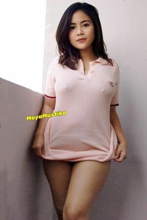 Maya Mustika Nude  Leaks 12 Photos