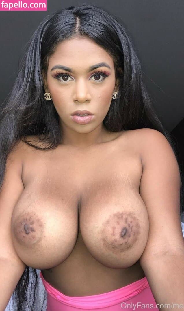 Megan Ashli Nude  Leaks 12 Photos