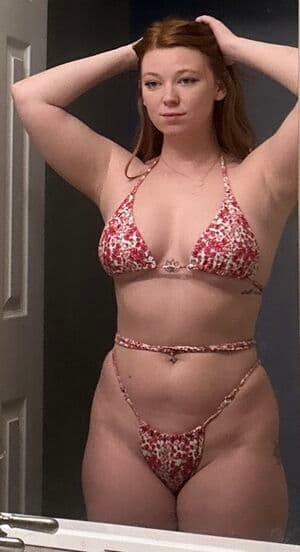 Megan DeLuca Nude  Leaks 3 Photos