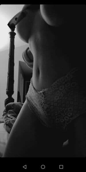 Michelle Miele Nude  Leaks 13 Photos