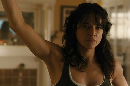 Michelle Rodriguez Nude  Leaks 8 Photos