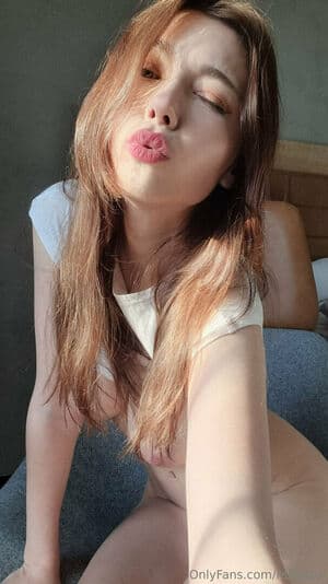 milaazul Nude  Leaks 4 Photos