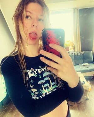 Milfetta Nude  Leaks 8 Photos