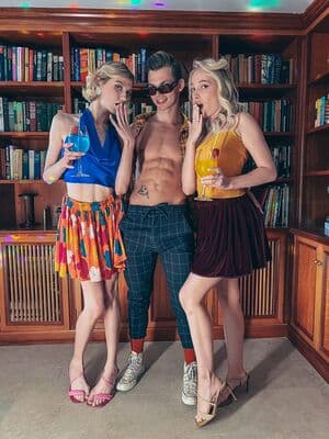 Molly Devon Nude  Leaks 10 Photos