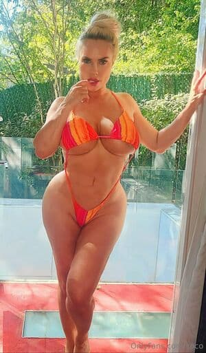 Nicole Coco Austin Nude  Leaks 32 Photos