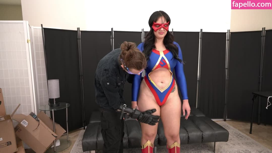 Nika Venom Nude  Leaks 4 Photos