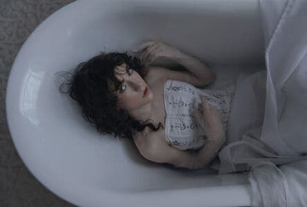 Olga Saharova Nude  Leaks 5 Photos