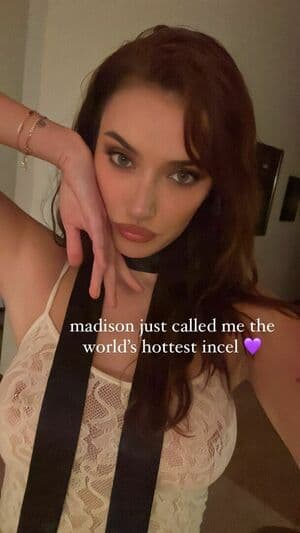 Olivia OBrien Nude OnlyFans Leaks 2 Photos