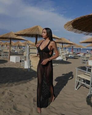 Click to view full size Paola Henriquez Nude Leaks 1 Video and 3 Photos