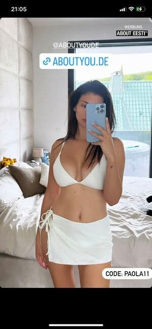 Click to view full size Paola Maria Nude Leaks 7 Photos