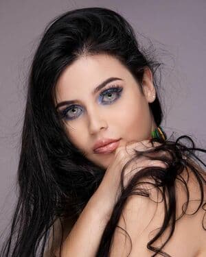 Click to view full size Paola Migliorini Nude Leaks 13 Photos