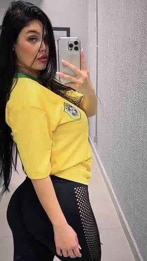 Click to view full size Paola Migliorini Nude Leaks 2 Photos