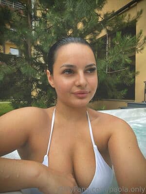 paola.only Nude  Leaks 3 Photos