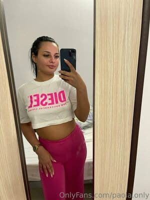 paola.only Nude  Leaks 3 Photos