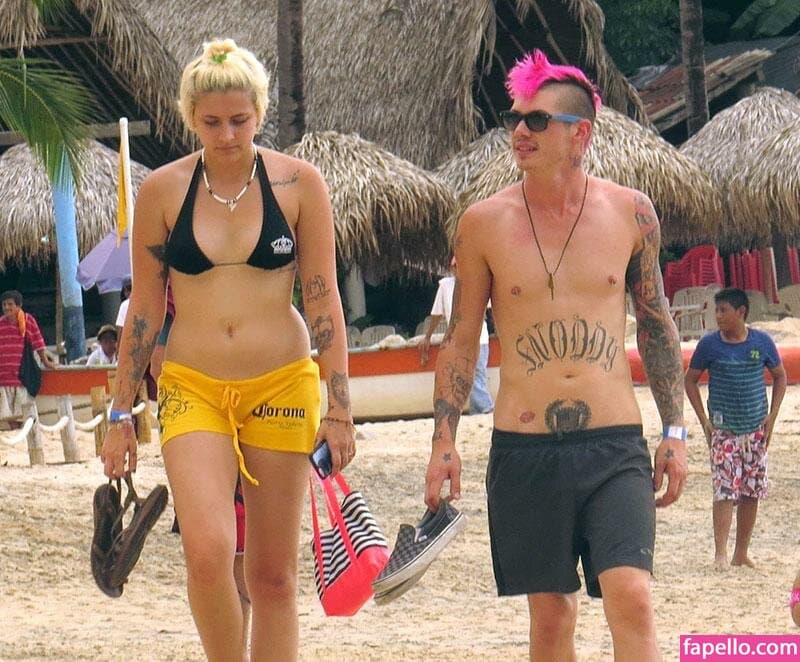Paris Jackson Nude  Leaks 15 Photos