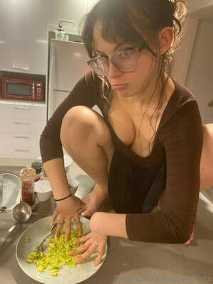 Quinn Finite Nude  Leaks 8 Photos