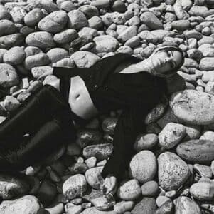 Riley Keough Nude  Leaks 6 Photos