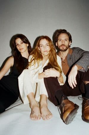 Riley Keough Nude  Leaks 6 Photos