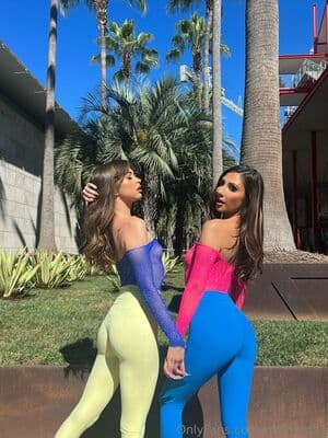 Riley Reid Nude  Leaks 3 Photos