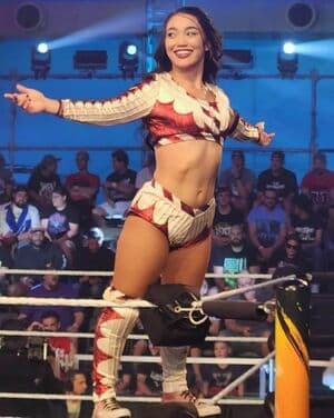 Roxanne Perez Nude  Leaks 7 Photos