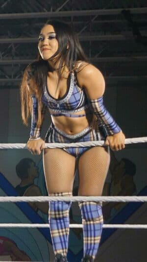 Roxanne Perez Nude  Leaks 3 Photos