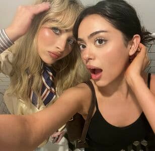 Sabrina Carpenter Nude OnlyFans Leaks 6 Photos