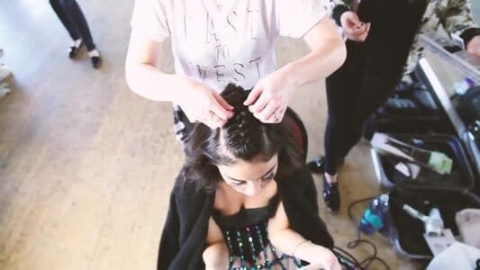 Sarah Hyland Nude  Leaks 23 Photos