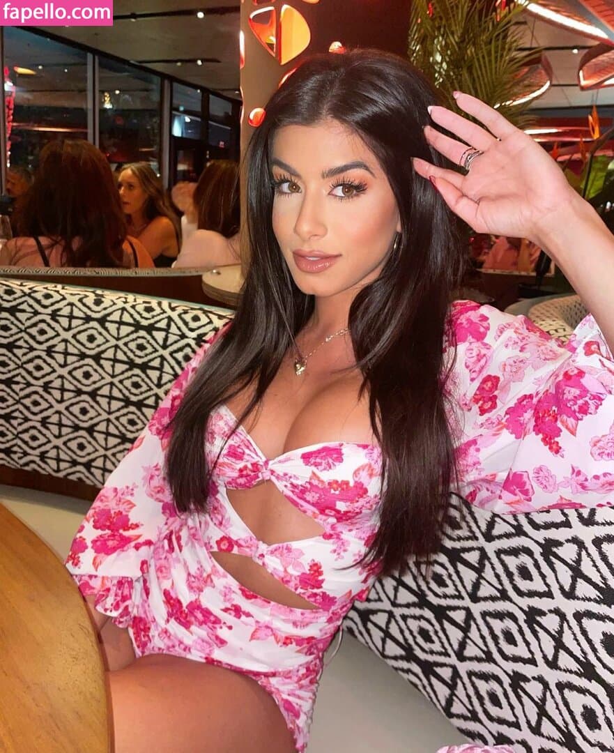 Sarah Jane Ramos Nude  Leaks 3 Photos