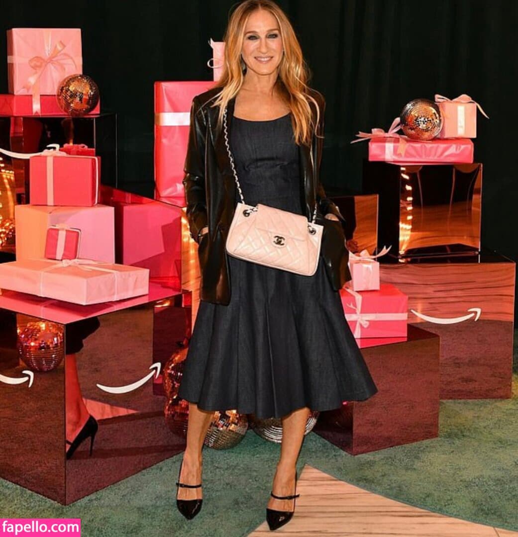 Sarah Jessica Parker Nude  Leaks 4 Photos