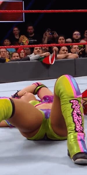 Sasha Banks Nude  Leaks 5 Photos