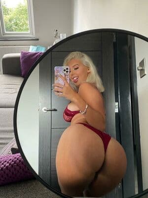 Click to view full size Scarlett Nude Leaks 66 Photos