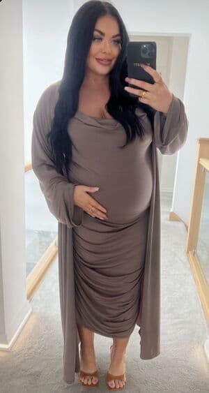 Scarlett Moffatt Nude  Leaks 5 Photos