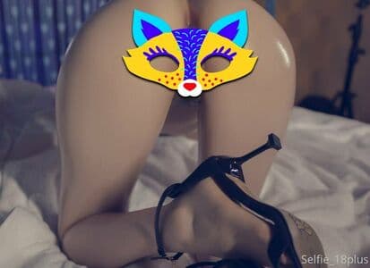 selfie_18plus Nude  Leaks 3 Photos